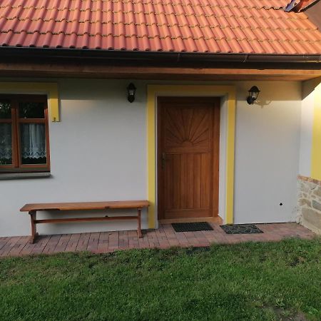 Apartman Na Statku Jílovice Exteriör bild